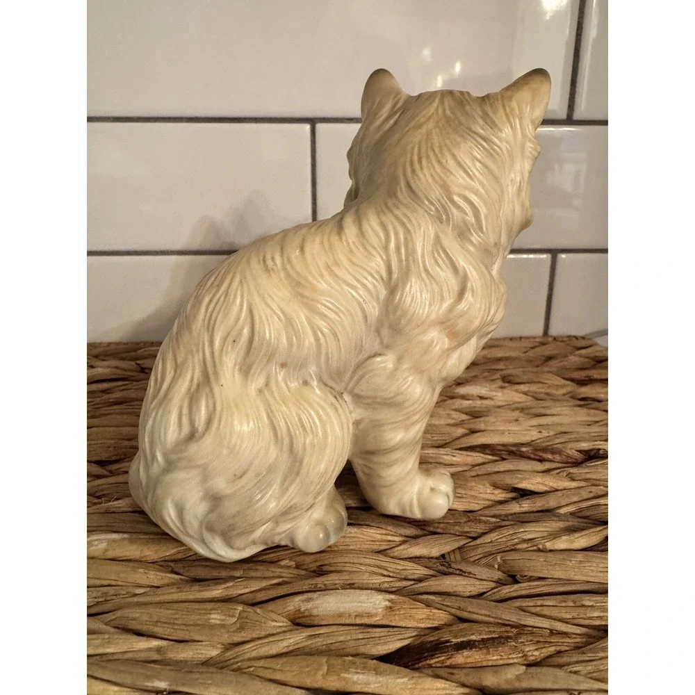 VINTAGE LEFTON ‎ Persian Cat Ceramic Figurine 5.5